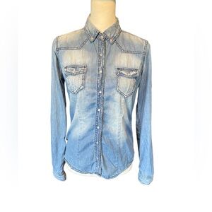 Highway Jeans Stonewashed Soft Denim Pearl Snap Button Shirt, Size Medium